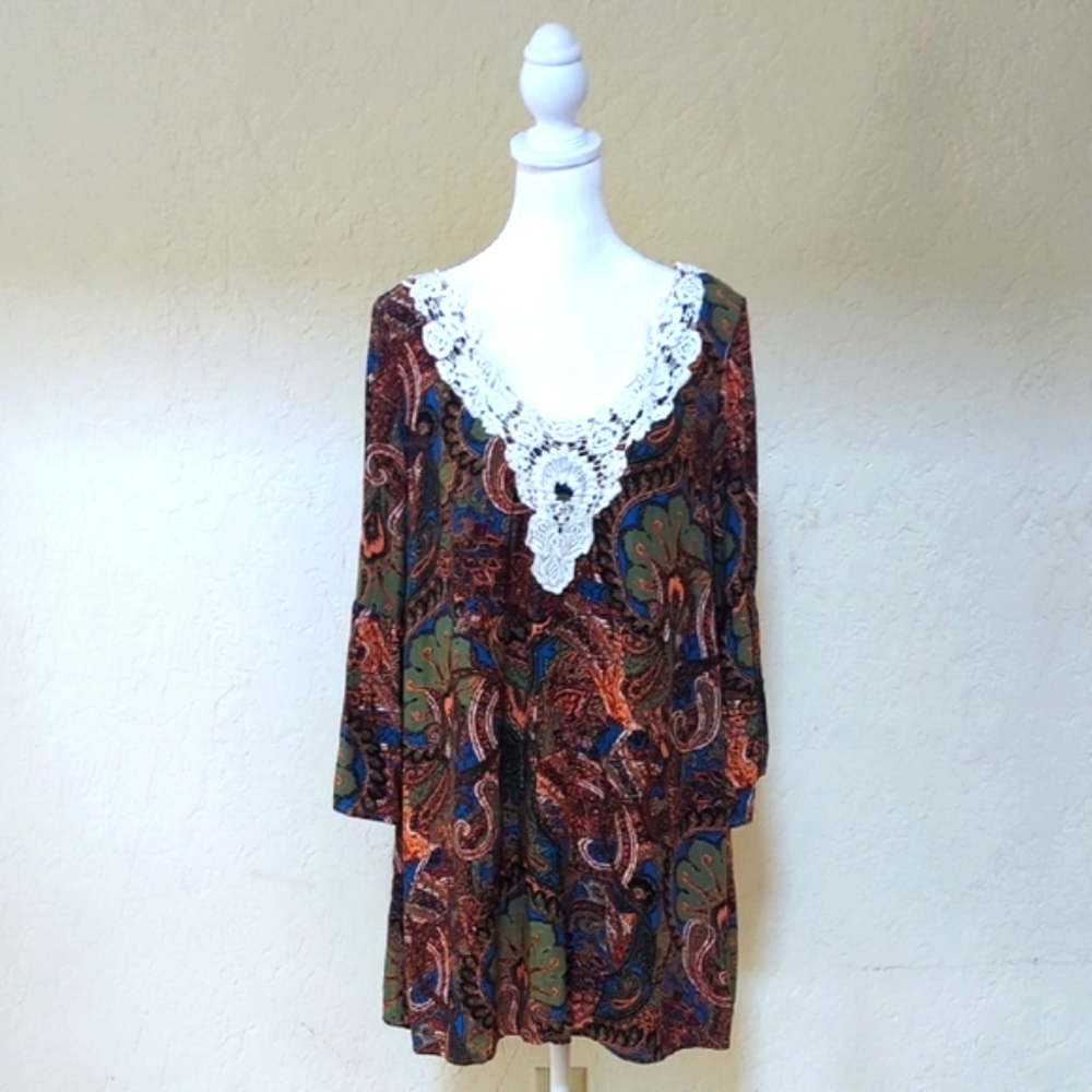 Entro Boho Multi Paisley Crochet Lace Neckline Mini Shift Dress Size Medium